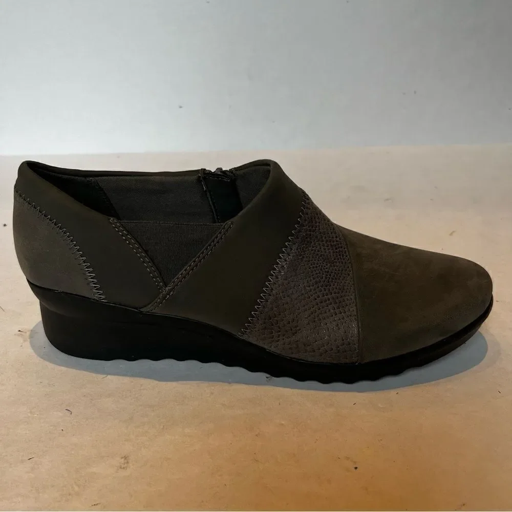 Clarks Cloudsteppers Women's Slip on Gray Loafers Size 10M
